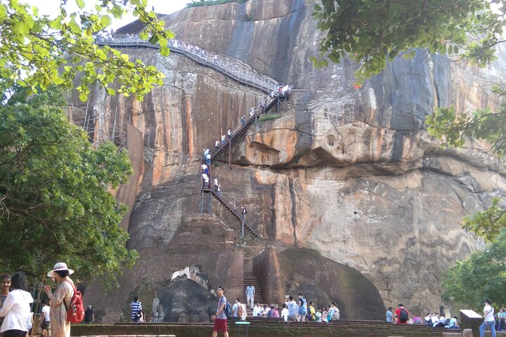 Sigiriya Adventure